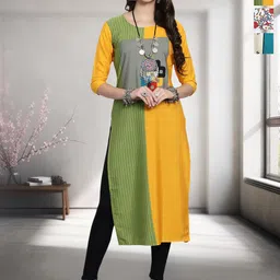 HERE&NOW Selection Of 3 Geometric Printed Round Neck Straight Kurtas-image-16