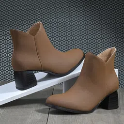 DressBerry Women Chelsea Boots-picture-27