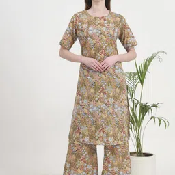 Thevasa Nutshell Bunch Round Neck Printed Pure Cotton Co-Ord Set-image-30