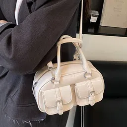 StyleCast x Revolte Half Moon Tote Bag-picture-19