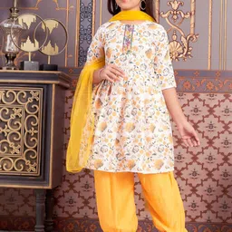 BAESD Girls Floral Printed Panelled A-Line Kurta With Patiala & Dupatta-image-27