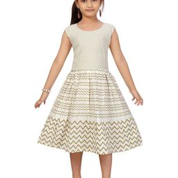 BAESD Print Fit & Flare Midi Dress-picture-48