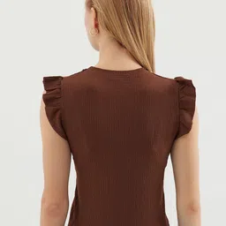 BIGDART Flutter Sleeve Crop Top image 4