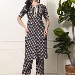 Myshka Women Printed Regular Pure Cotton Kurta with Trousers-image-51
