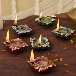 Aapno Rajasthan Blue & Green 6 Pieces Printed Terracotta Leaf Diyas-20