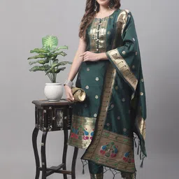 Women Ethnic Motifs Printed Kurta with Trousers & Dupatta-30