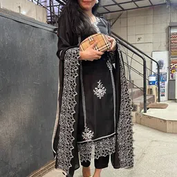 GoSriKi Women Floral Embroidered Regular Kurta with Trousers & With Dupatta-picture-40