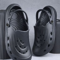 TOE CANDY Men Black Clogs Flip Flops-image-48
