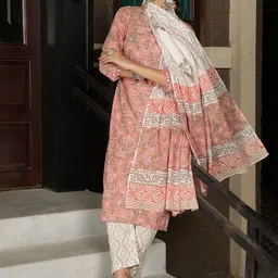 Taavi Women Printed Pure Cotton Straight Kurta & Trouser With Dupatta-picture-57