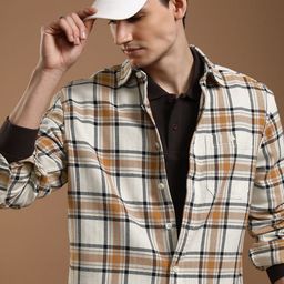 HIGHLANDER Men Opaque Checked Casual Shirt-image-119