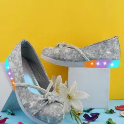 LMG Lifestyle Girls Embellished Party Mojaris Flats-image-62