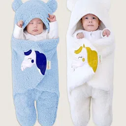 OyO Baby Blue & White 2 Pcs Fleece Heavy Winter 553 GSM Single Bed Blanket-image-86