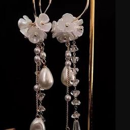 AKISON JEWELS Contemporary Drop Earrings-image-46