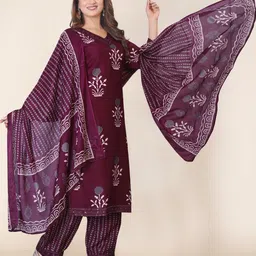 KALINI Women Floral Printed Regular Sequinned Kurta with Harem Pants & With Dupatta image 5
