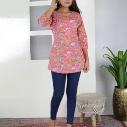 Rasrainaa Floral Printed Notch Neck Straight Kurta-picture-33