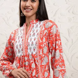 Vishudh Floral Print Mandarin Collar Cotton Top-image-58