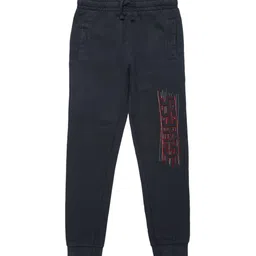 GUESS kids Boys Typography Printed Mid-Rise Trousers-image-25