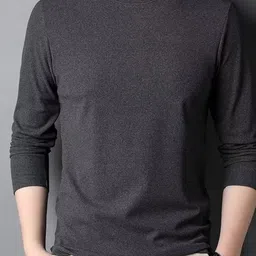 HERE&NOW Men Solid Round Neck Slim Fit T-shirt-image-77