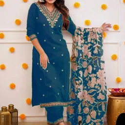 Piludi Women Ethnic Motifs Embroidered Regular Kurta with Trousers & With Dupatta-11