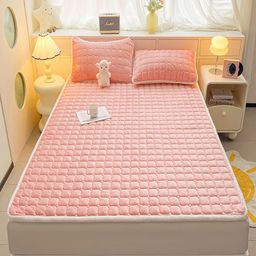 JC HOME Pink & White 150 TC King Bedsheet with 2 Pillow Covers-image-117