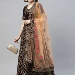 DIVASTRI Embroidered Thread Work Semi-Stitched Lehenga & Unstitched Blouse With Dupatta-picture-37