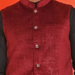 Anouk Men Regular Velvet Kurta with Pyjamas image 3