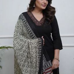 Moda Rapido Women Embroidered Mirror Work Regular Kurta & Palazzos With Dupatta image 2