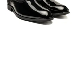 Bold Bunny Black Leather Casual Shoes-picture-28