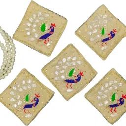 Women Beige Coin Purse-picture-23