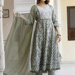 Anouk Women Paisley Embroidered Regular Anarkali Pure Cotton Kurta & Pyjamas With Dupatta-image-16