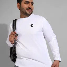 Instafab Plus Men Solid Round Neck Relaxed Fit Plus Size T-shirt-image-5