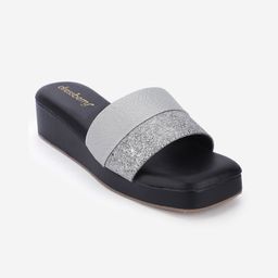 DressBerry Women Embellished Platform Sandals-28