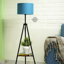 Tripod Floor lamp-1