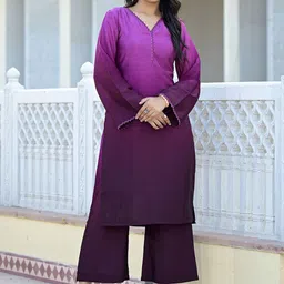 Varanga Ombre Dyed V-Neck Straight Kurta With Trousers-31