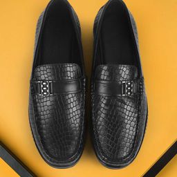 Metro Men Textured Leather Formal Loafers-image-86