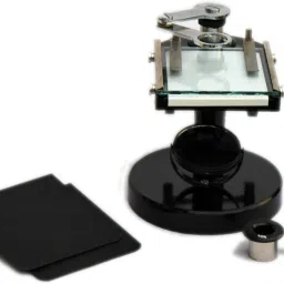 the labworld Dissecting microscope for students and laboratory with eyepieces and objectives for optics experiment,thermocol pack good quality low price image 2