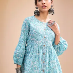 Shae by SASSAFRAS Floral Printed Pure Cotton Pleated Kurti-image-91