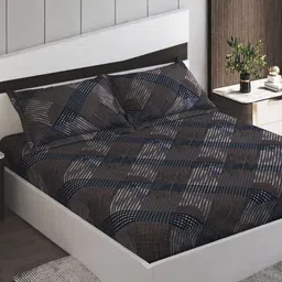 Home Centre Corsica Juniper Brown Geometric 130 TC Queen Bedsheet With 2 Pillow Covers-image-4