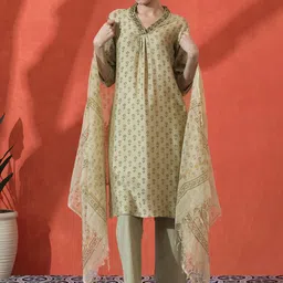 Sangria Floral Embroidered Straight Kurta & Trousers-picture-33