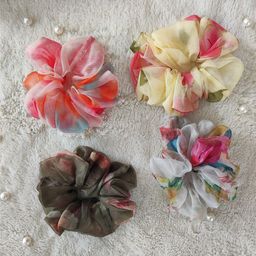 LABEL KANUPRIYA Women Set of 4 Ponytail Holders-14