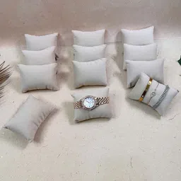 La Trove Pack Of 12 White Velvet Watch Organizer Pillow-picture-15