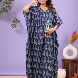 Ikk Kudi by Seerat Floral Printed Maternity Maxi Kaftan Nightdress-image-86