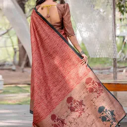 KALINI Ethnic Motifs Silk Blend Block Print Saree image 3