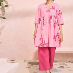 Taneira Women Floral Printed Empire Pure Cotton Kurta with Trousers-image-45