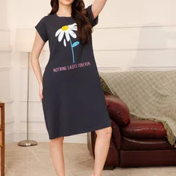 Mushy Mod Women Pure Cotton Printed Nightdress-image-4