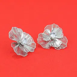VAGHBHATT Floral Studs Earrings-image-49