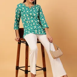 NEESH Women Ethnic Motifs Printed V Neck Pure Cotton Kurti-24