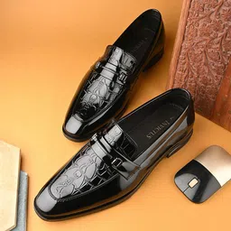 Invictus Men Textured Leather Formal Loafers-image-20