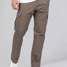 Wrangler Men Straight Fit Low-Rise Cargos Trousers-image-13