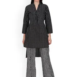 Magnetism Geometric Printed V-Neck High Low Straight Kurta with Trousers-picture-36